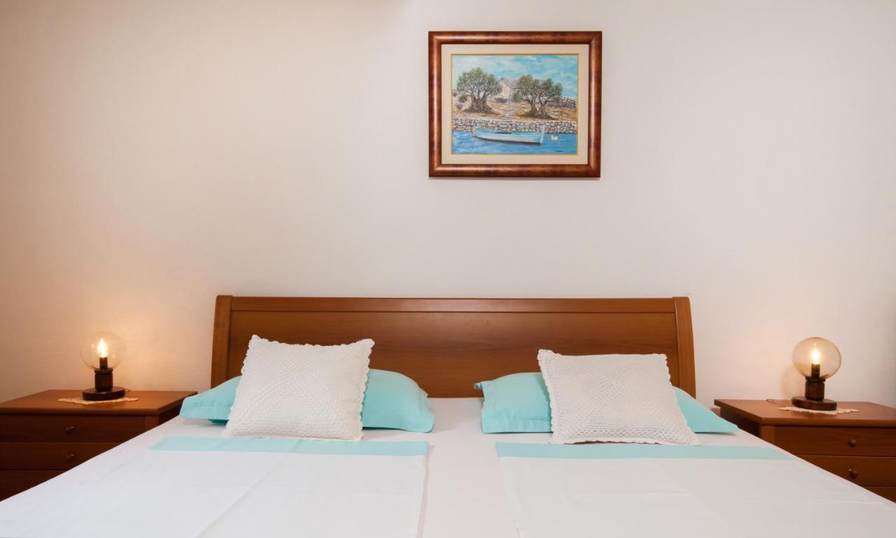 Apartament Franka With Swimming Pool Bol
