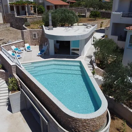 Villa Franka With Swimming Pool Bol Exteriér fotografie