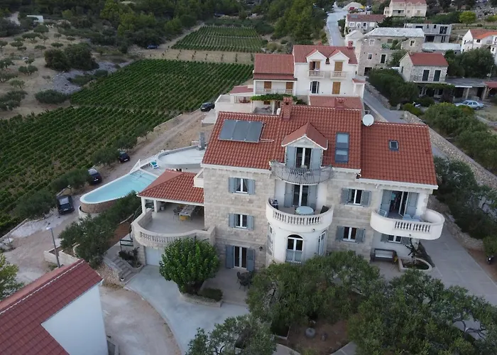Villa Franka With Swimming Pool